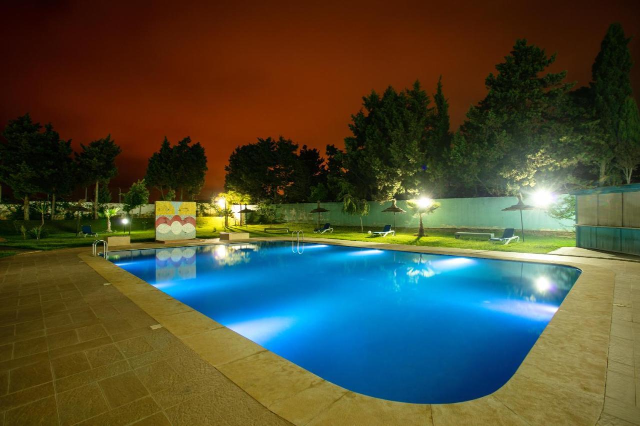 Residence Hoteliere Riviera Beach Кабо-Негро Экстерьер фото