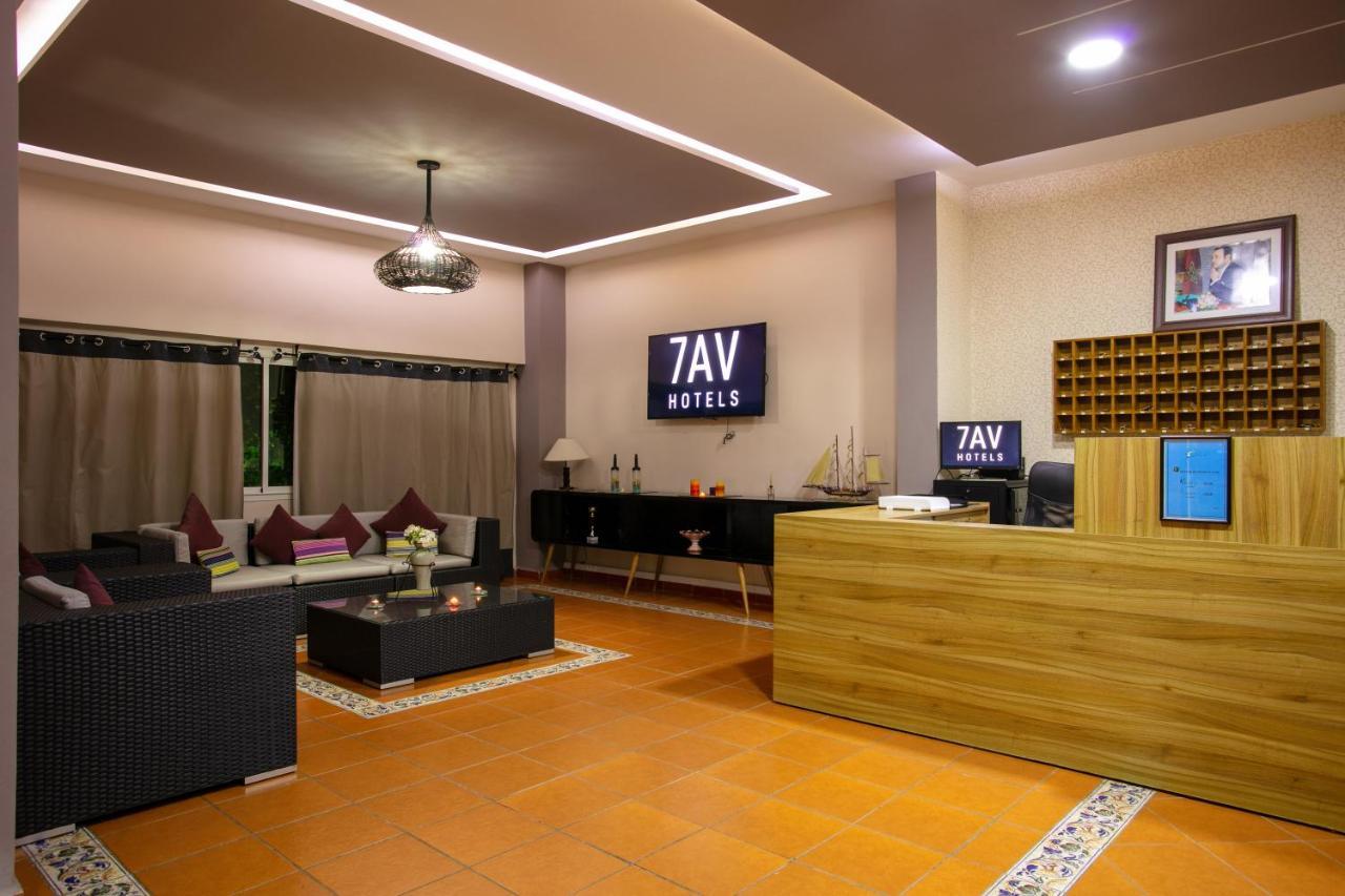 Residence Hoteliere Riviera Beach Кабо-Негро Экстерьер фото