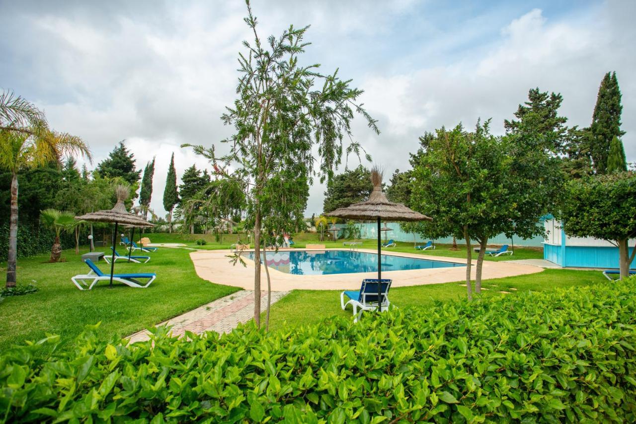 Residence Hoteliere Riviera Beach Кабо-Негро Экстерьер фото
